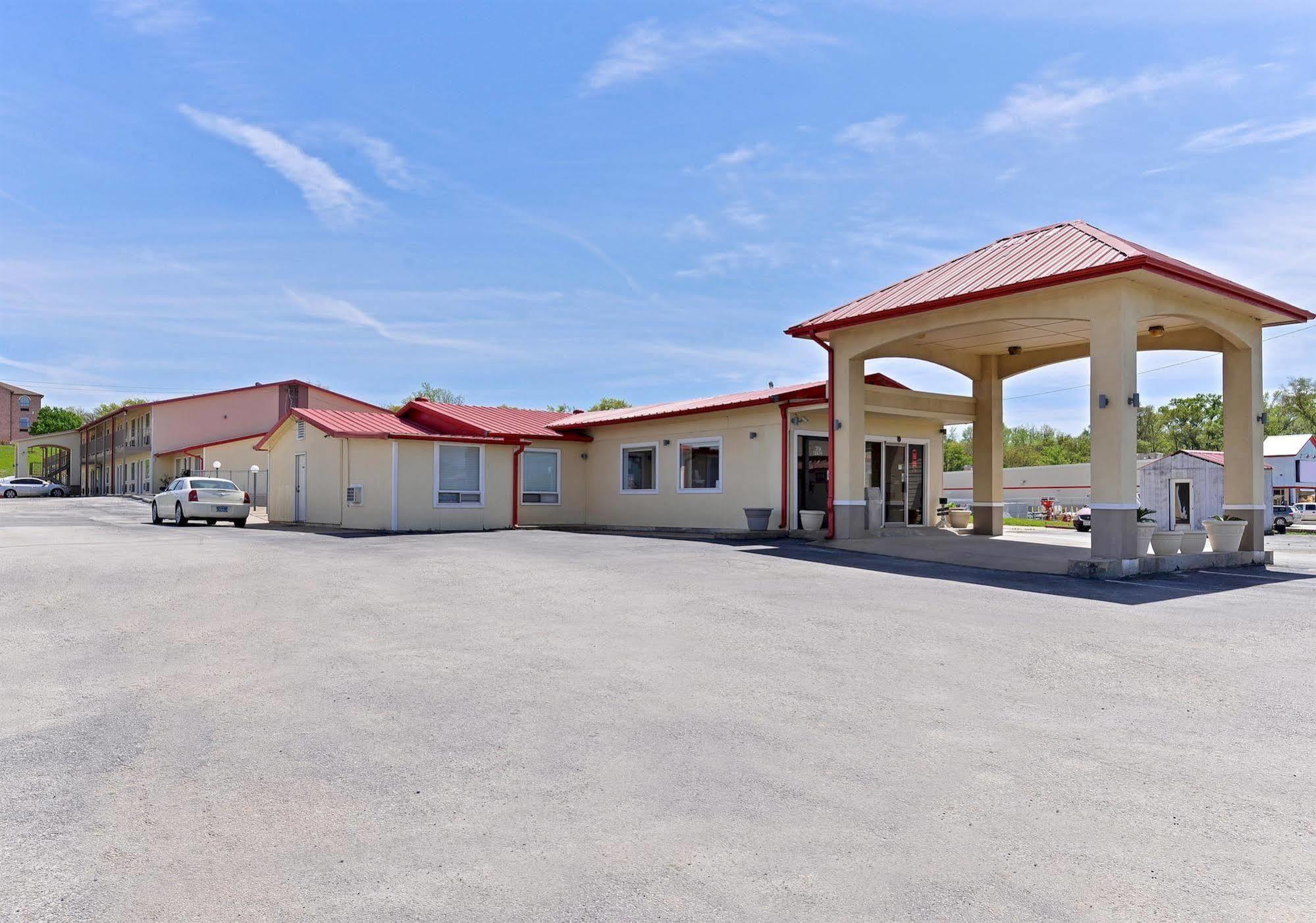 Red Roof Inn Buffalo, Tx Exterior foto